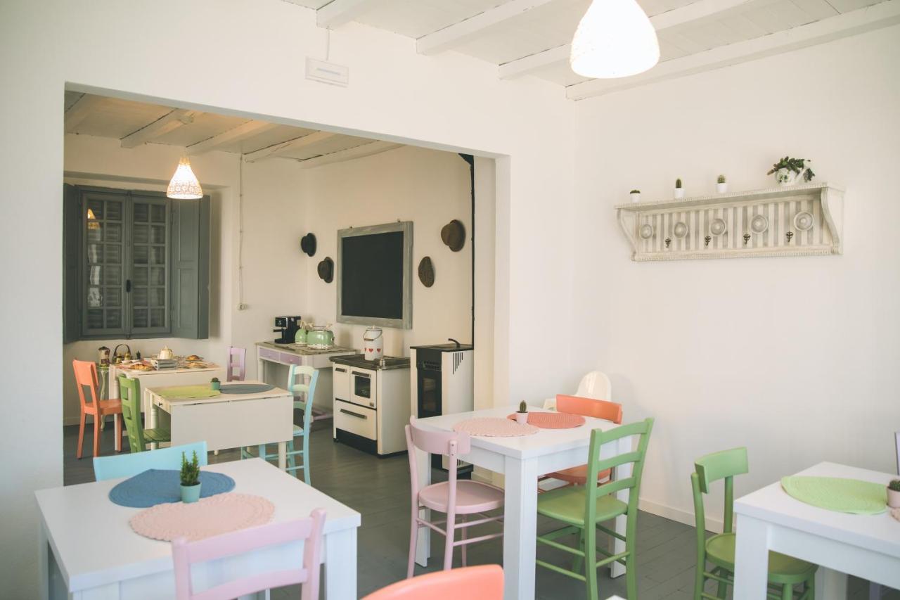 B&B Il Cappellaio Di Erika Brovello-Carpugnino Extérieur photo