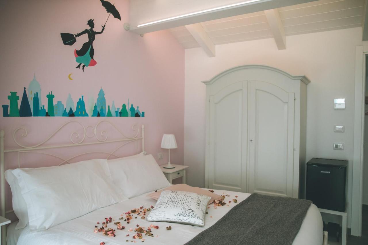 B&B Il Cappellaio Di Erika Brovello-Carpugnino Extérieur photo